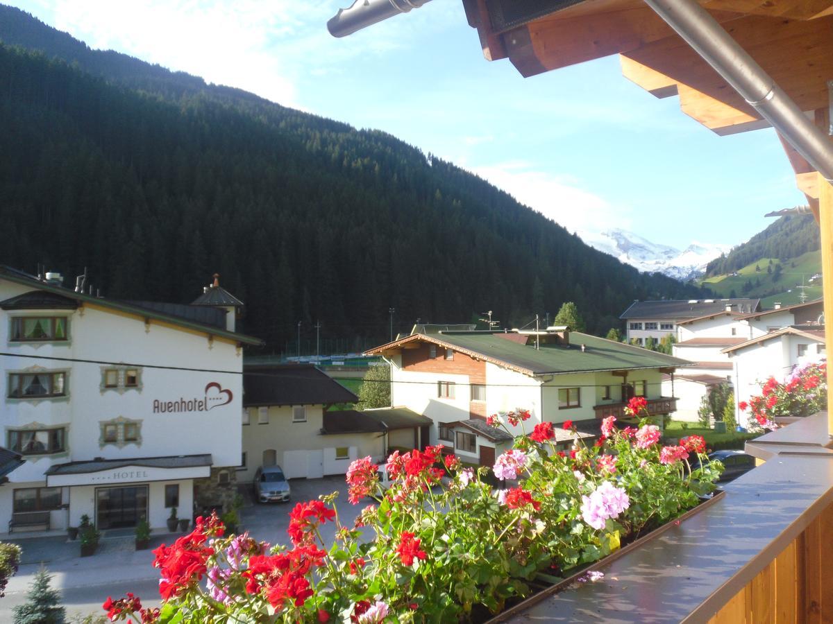 턱스 Gruenwaldhof B&B 외부 사진