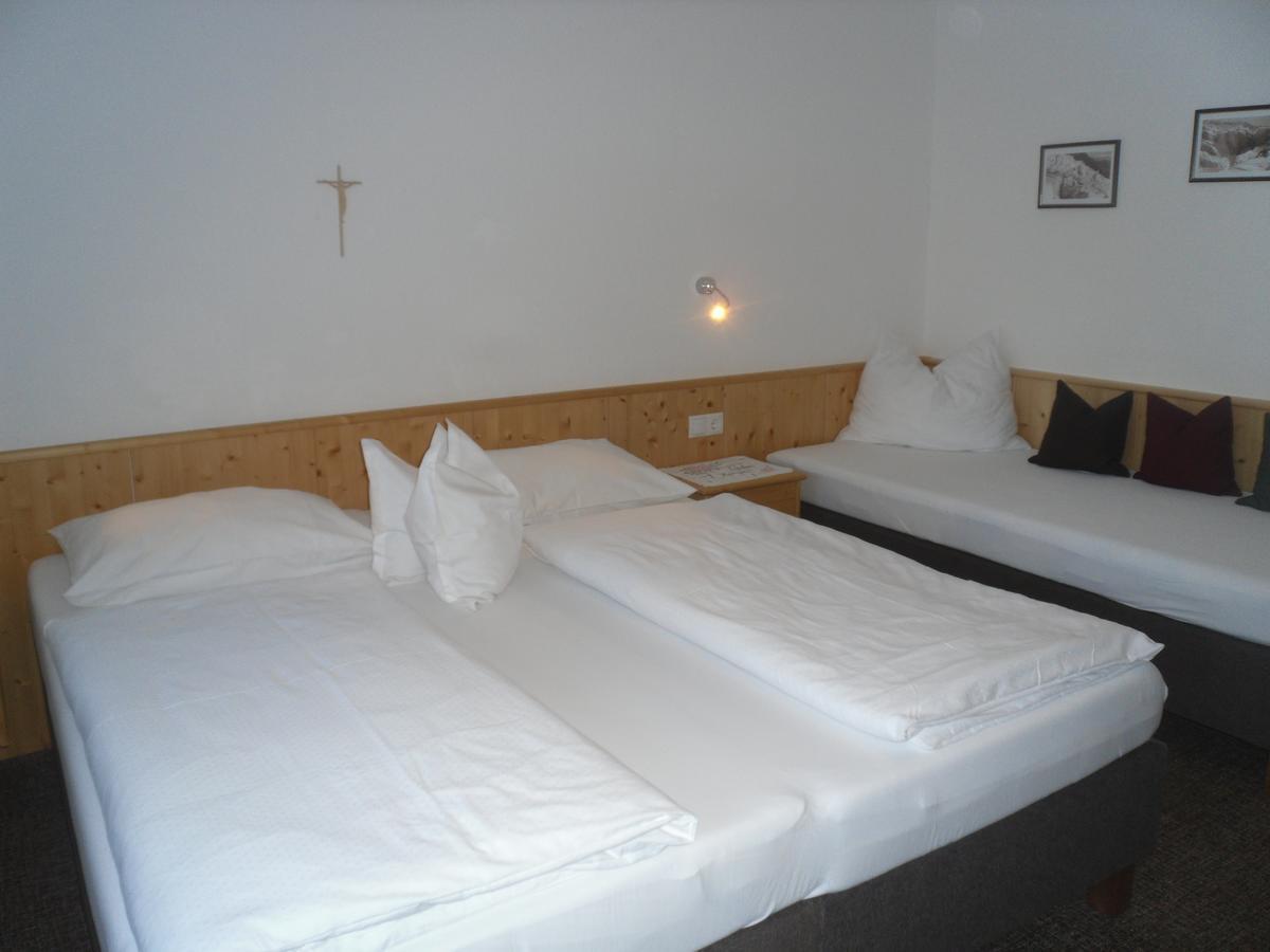 턱스 Gruenwaldhof B&B 외부 사진