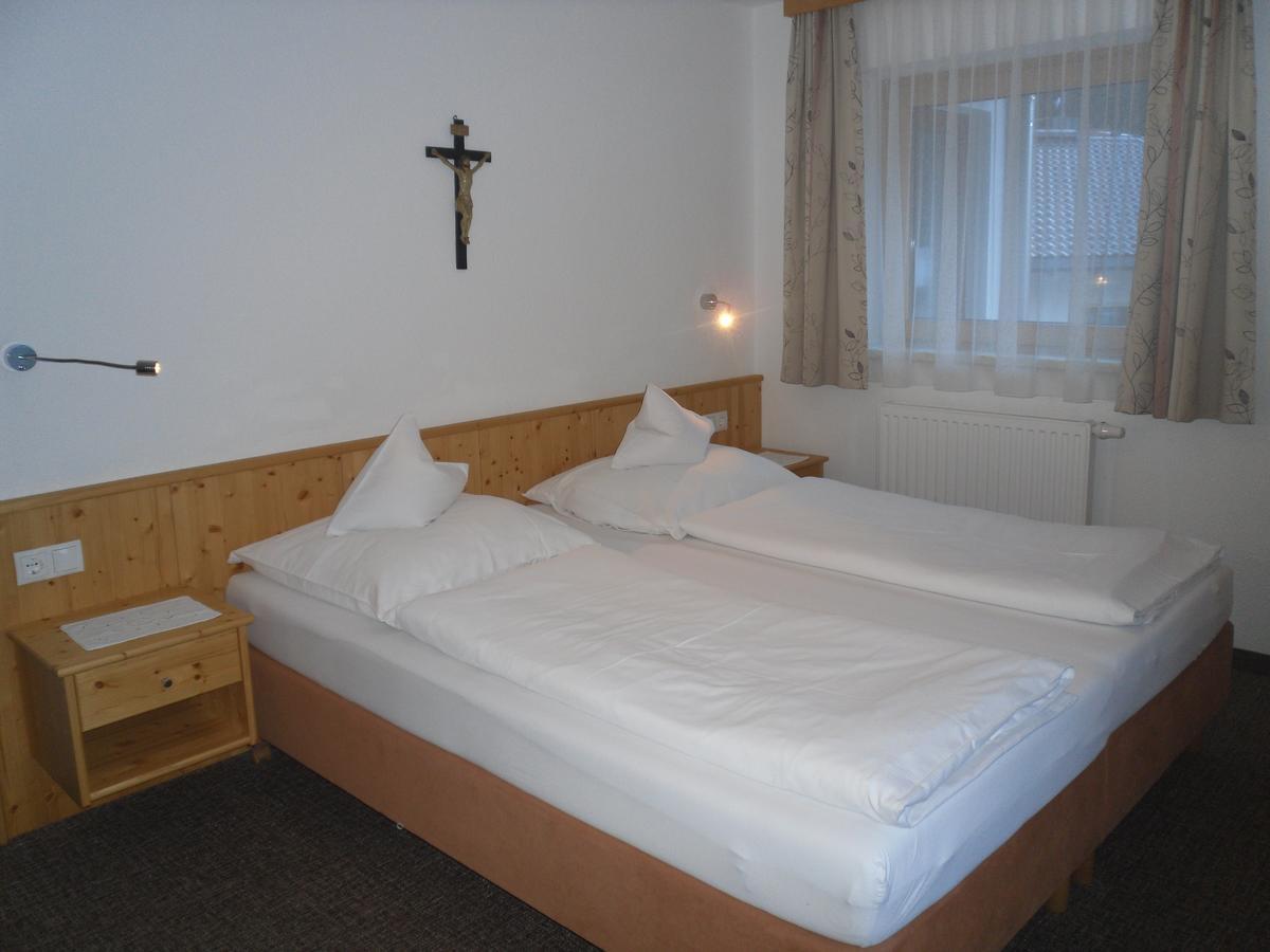 턱스 Gruenwaldhof B&B 외부 사진