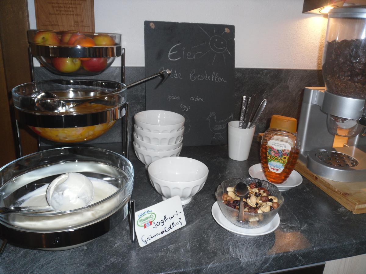 턱스 Gruenwaldhof B&B 외부 사진